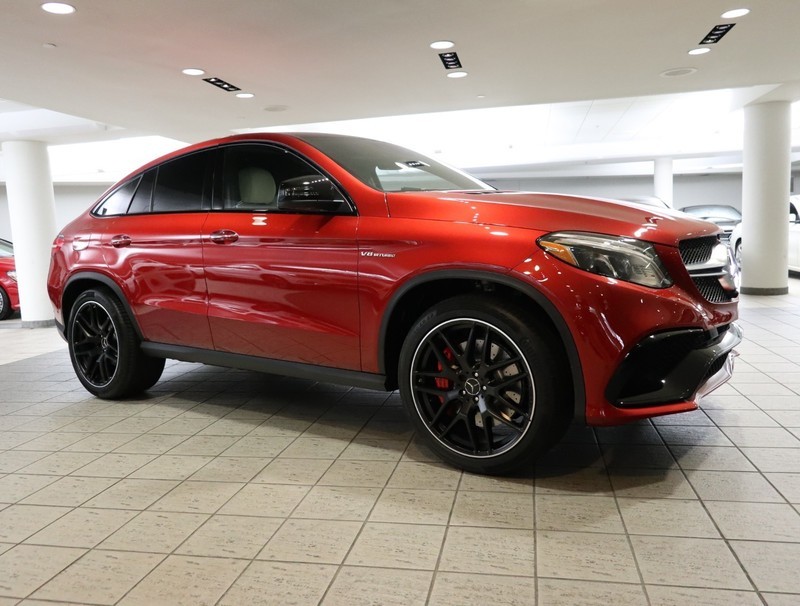 Мерседес AMG GLE 63 красный